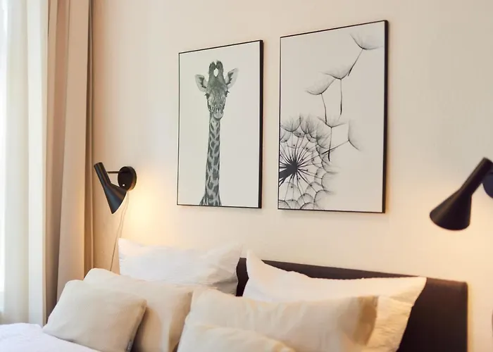 Studio3 Zentral Und Ruhig Mit Parkplatz, 5 Min Z Bali-t Und Gop, Boxspringbett * Bad Oeynhausen