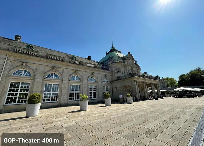 Studio3 Zentral Und Ruhig Mit Parkplatz, 5 Min Z Bali-t Und Gop, Boxspringbett * Bad Oeynhausen