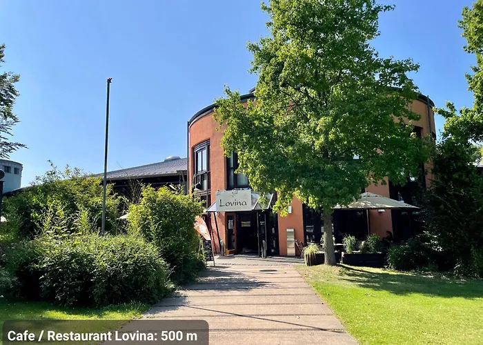 Studio3 Zentral Und Ruhig Mit Parkplatz, 5 Min Z Bali-t Und Gop, Boxspringbett