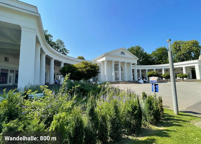 Studio3 Zentral Und Ruhig Mit Parkplatz, 5 Min Z Bali-t Und Gop, Boxspringbett Appartement Bad Oeynhausen